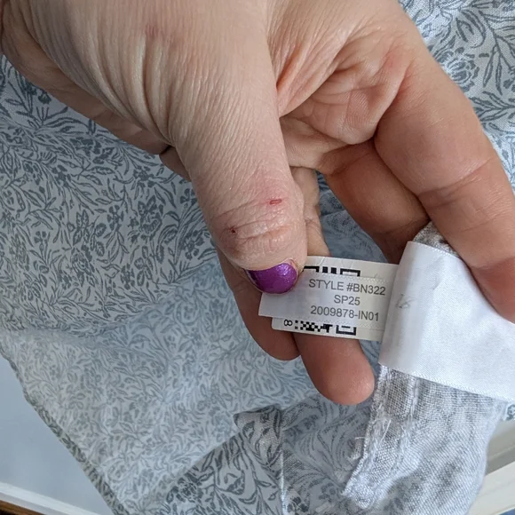 Men's J.Crew Linen Cotton Blend White Floral Light Blue XXL Short Sleeve - Picture 3 of 5